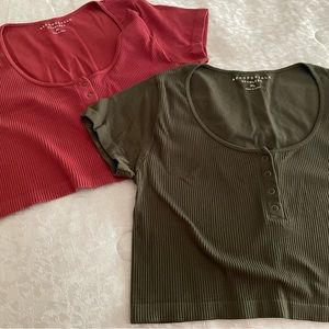 2 Aero ribbed crop fitted tshirts
